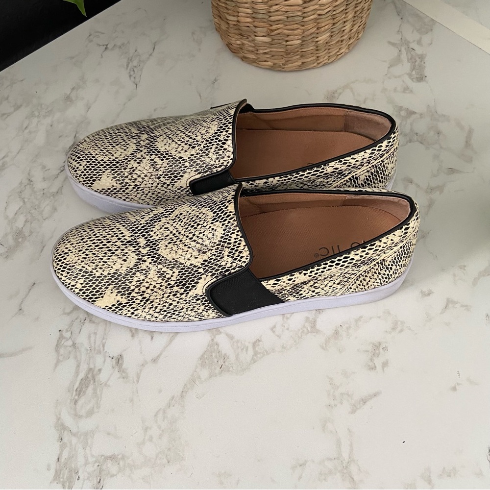 Vionic Demetra Slip On Snakeskin Pattern Sneaker … - image 3